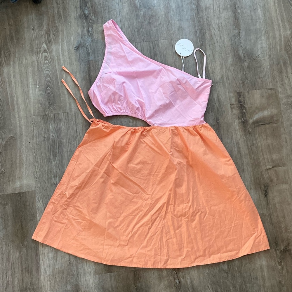 One Shoulder Petal & Pup Mini Dresss with Cut-Out. NWT.